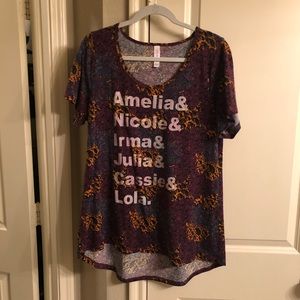 LuLaRoe Classic T, size Large